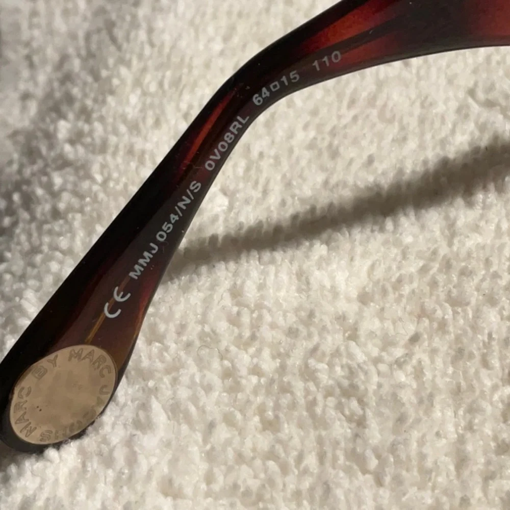 Marc Jacobs Tortoise Shell Sunglasses - Picture 7 of 8